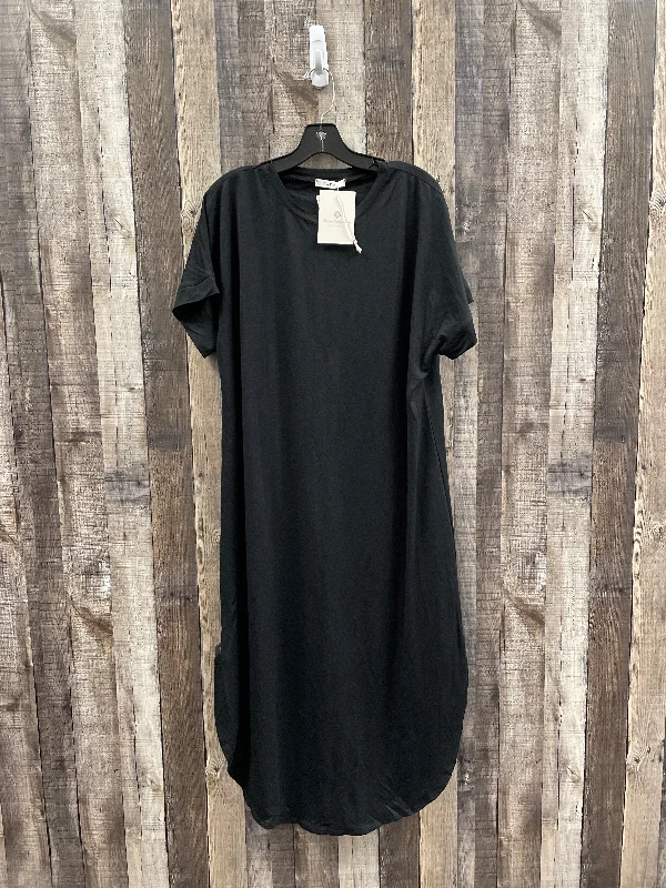 Dress Casual Maxi By Tres Bien In Black, Size: M Smocked maxi dresses